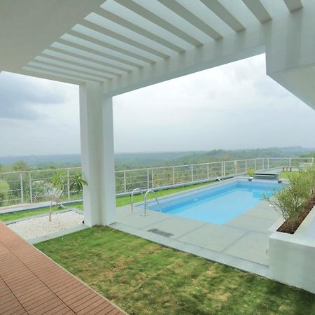 Ama Stays & Trails The Vintage Halton, Trivandrum Thiruvananthapuram ภายนอก รูปภาพ