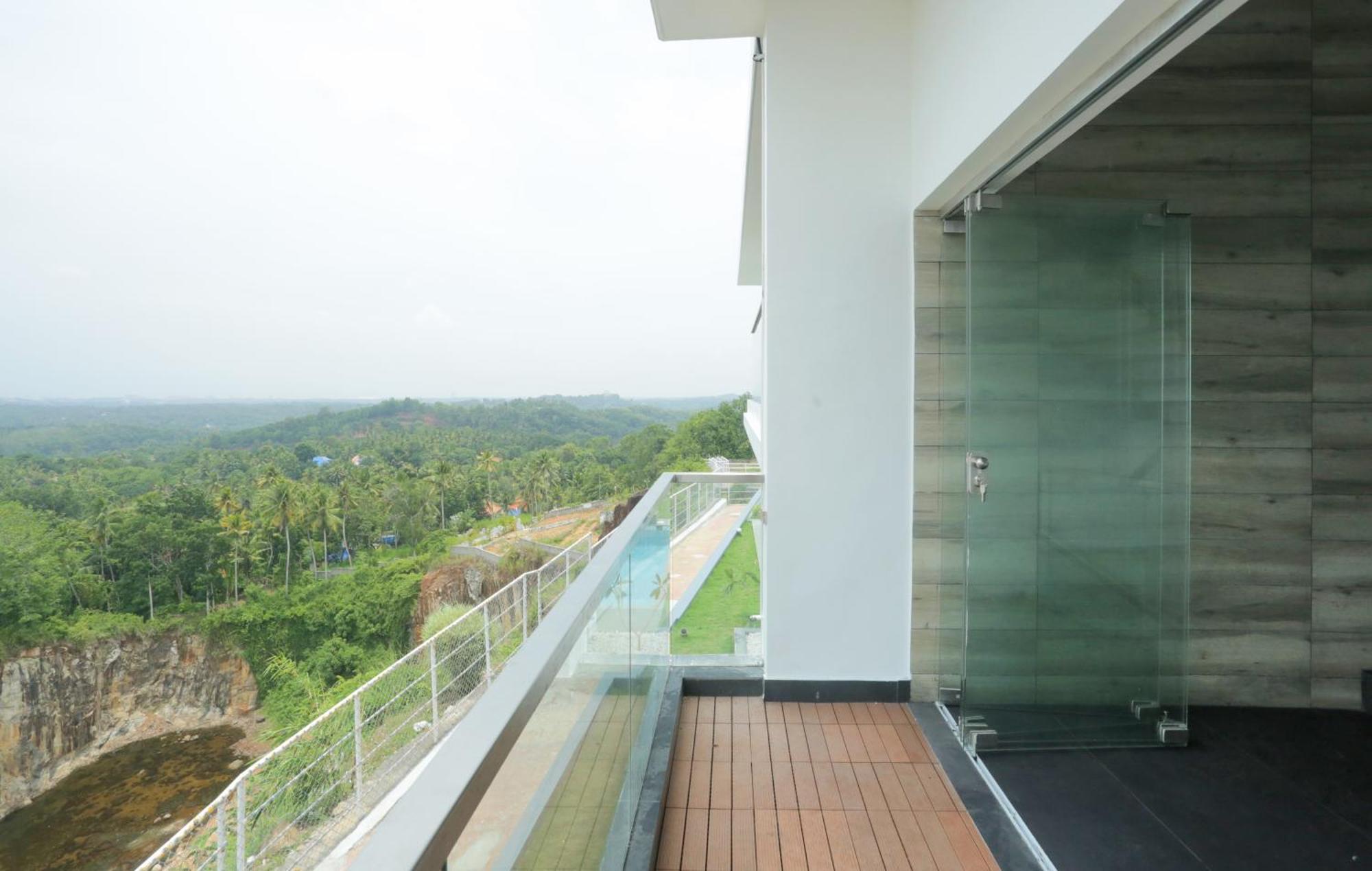 Ama Stays & Trails The Vintage Halton, Trivandrum Thiruvananthapuram ภายนอก รูปภาพ
