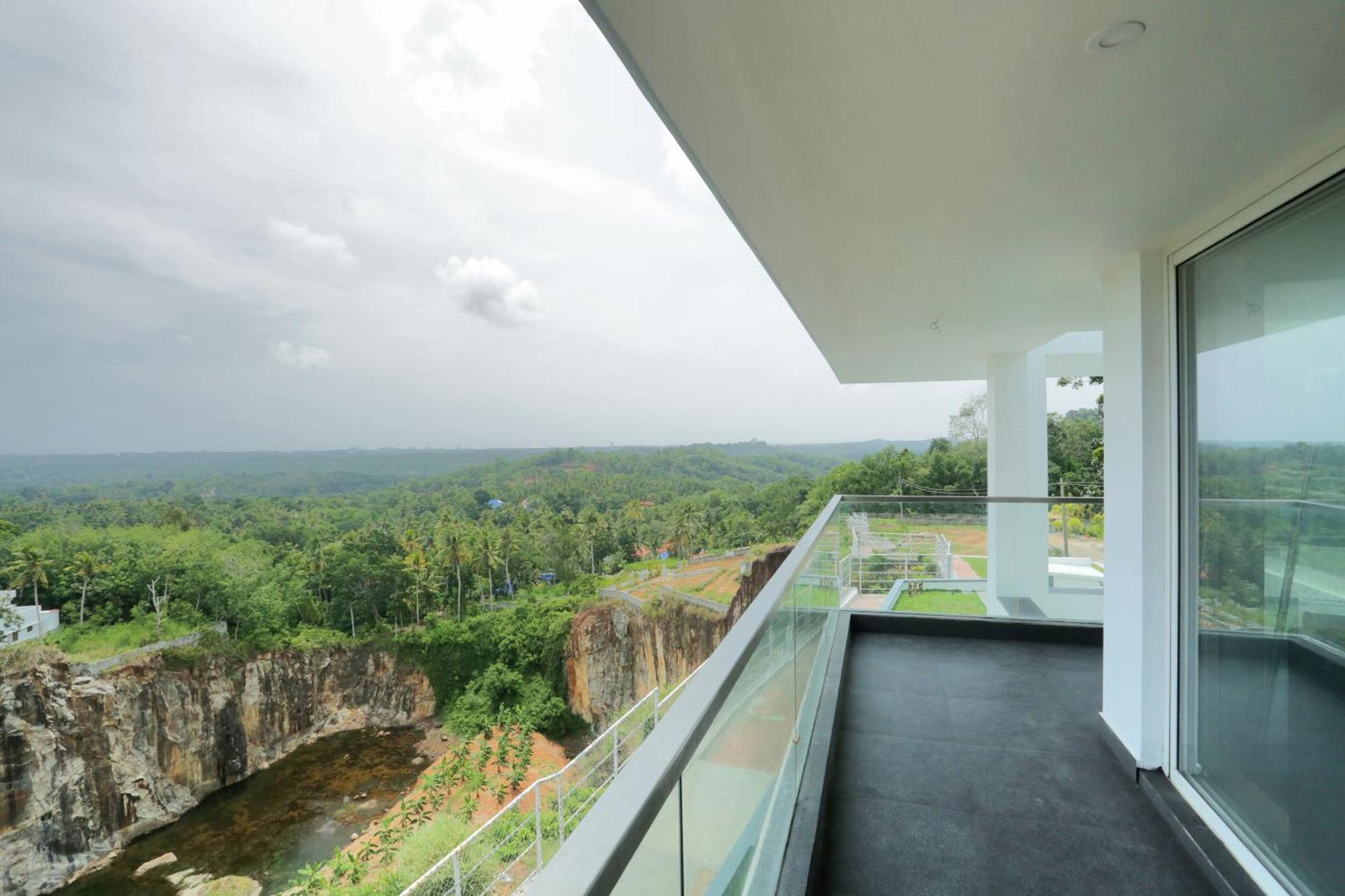 Ama Stays & Trails The Vintage Halton, Trivandrum Thiruvananthapuram ภายนอก รูปภาพ